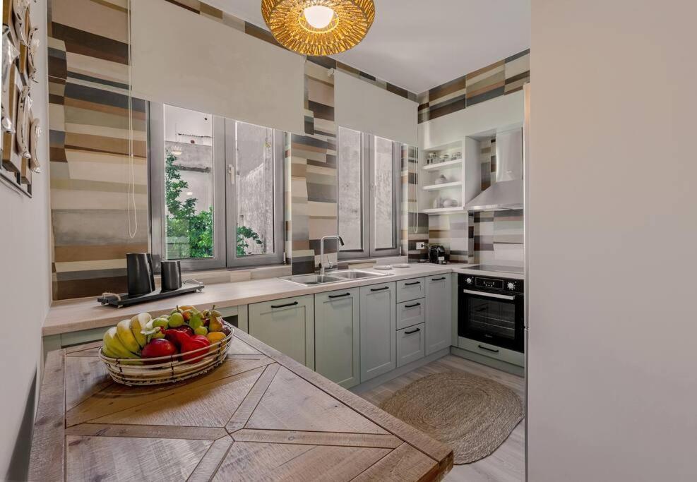 Enigma, A Lux And Boho City Apartment Downtown Πρέβεζα Εξωτερικό φωτογραφία